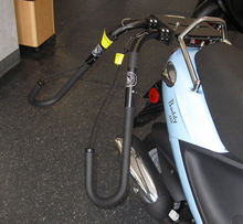 Cargar imagen en el visor de la galería, Bicicleta de tabla de surf o bastidores de ciclomotor