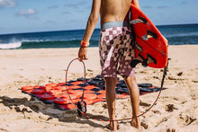 將圖片載入圖庫檢視器 XM Red的海蛇皮帶