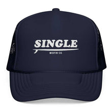 将图片加载到图库查看器，SINGLEfin Trucker Hat
