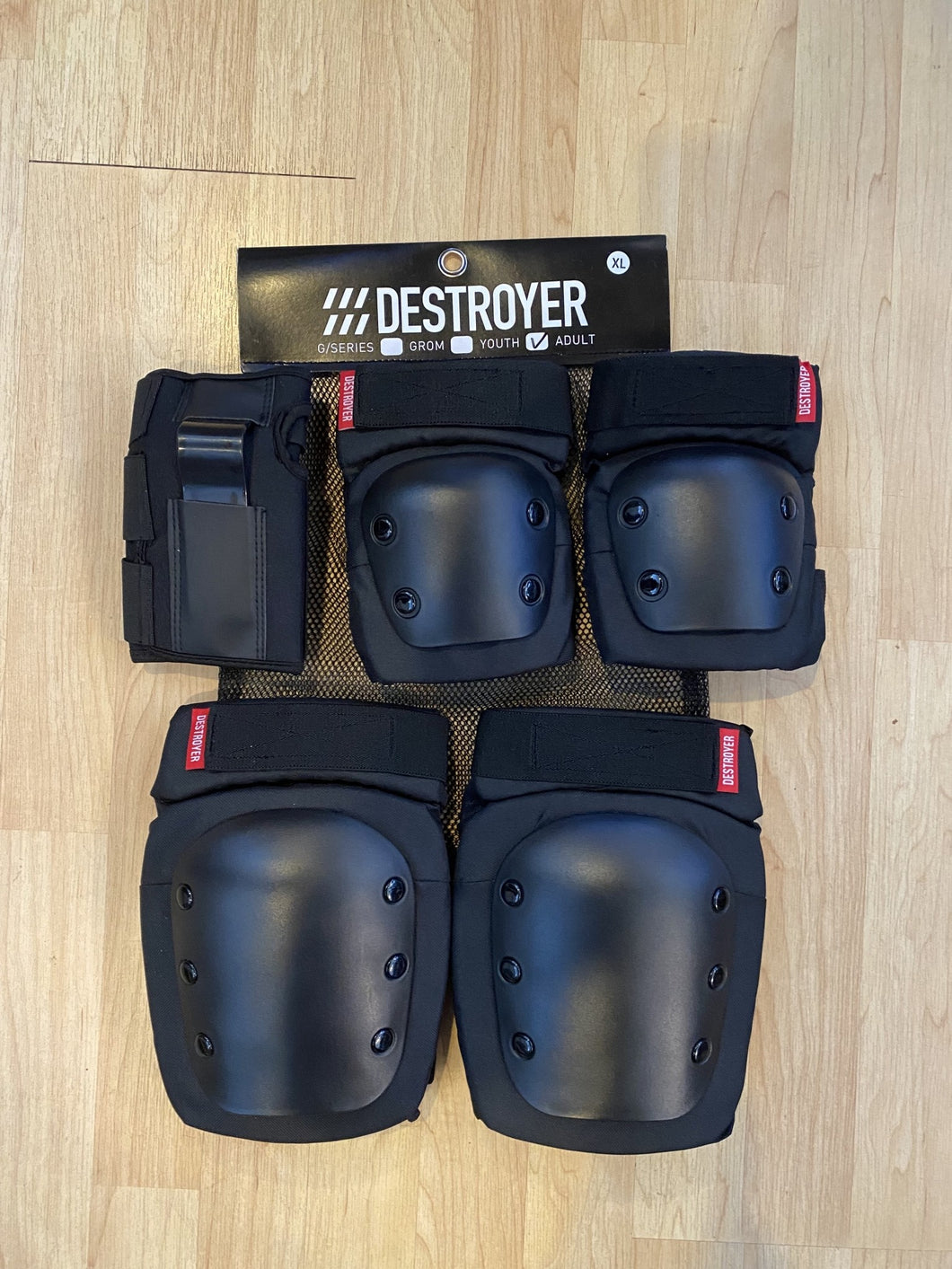 Destroyer Adult Rec Pads Black XLarge Pack