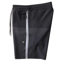 Load image into Gallery viewer, The Trip 17.5&quot; Boardshort
