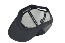 Cargar imagen en el visor de la galería, EST. Sombrero de camionero blanco sobre negro
