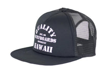 Cargar imagen en el visor de la galería, EST. Sombrero de camionero blanco sobre negro
